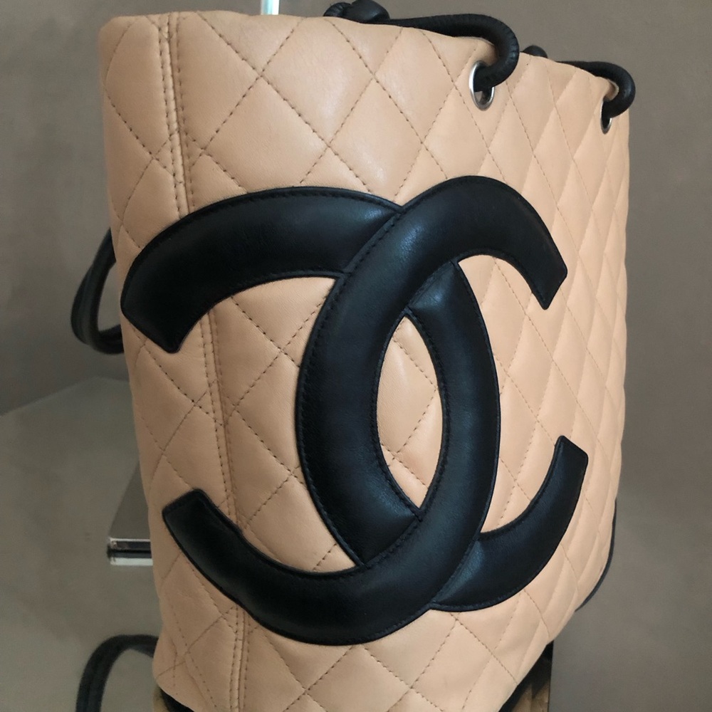 CHANEL iconic cambon bag - Picture 3 of 15